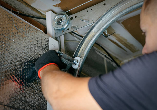 Affordable Garage Door Roller Replacement solutions in Dakota City, NE